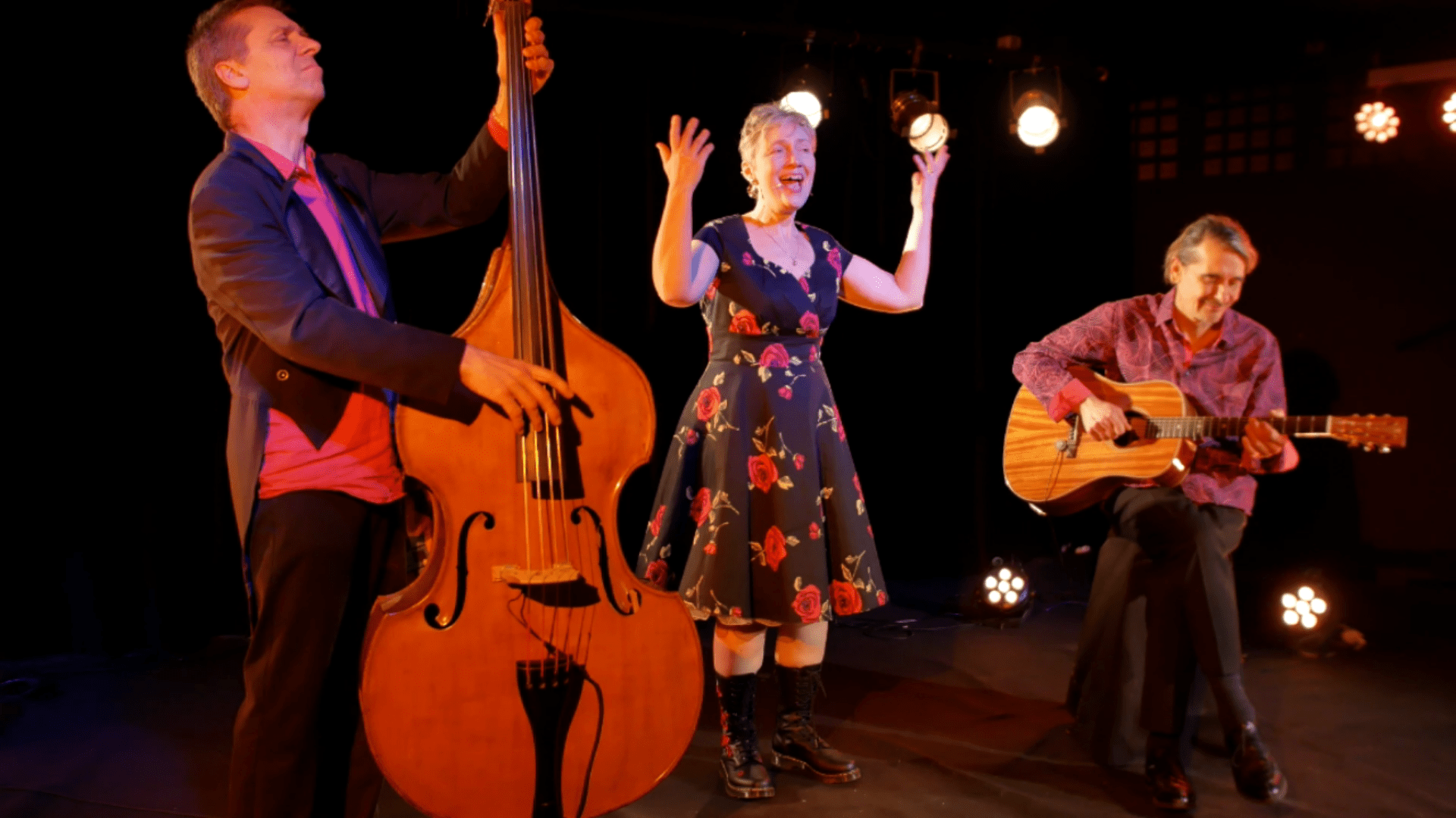 Lire la suite à propos de l’article ENCHANTED SWING